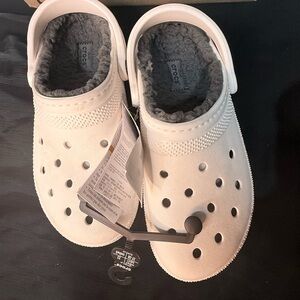 CROCS Women's White Fleece-Lined Classic Clog Slippers